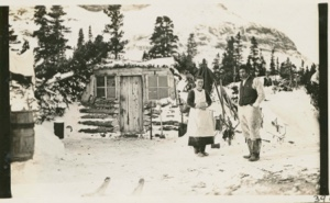Image: Eskimo [Inuit] house below camp with Edward Aggek and Frances